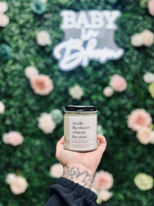 Smells like there’s a bun in the oven candle