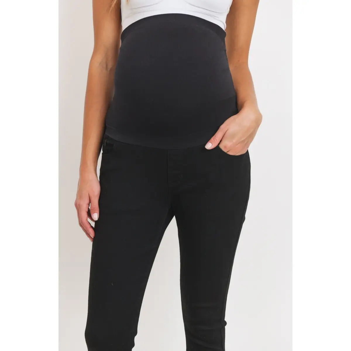 Black Skinny Jeans with Full Panel