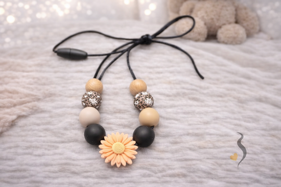 Breastfeeding Necklace | Black and Flower